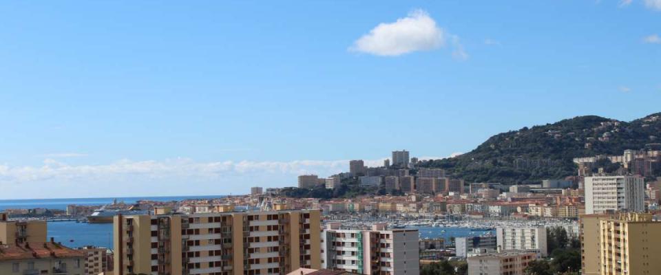  Ajaccio F3 80m2 vue mer 